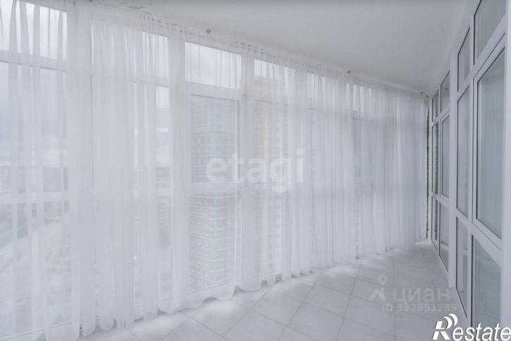 4-комн квартира ул Уинская, 17,  д. 17