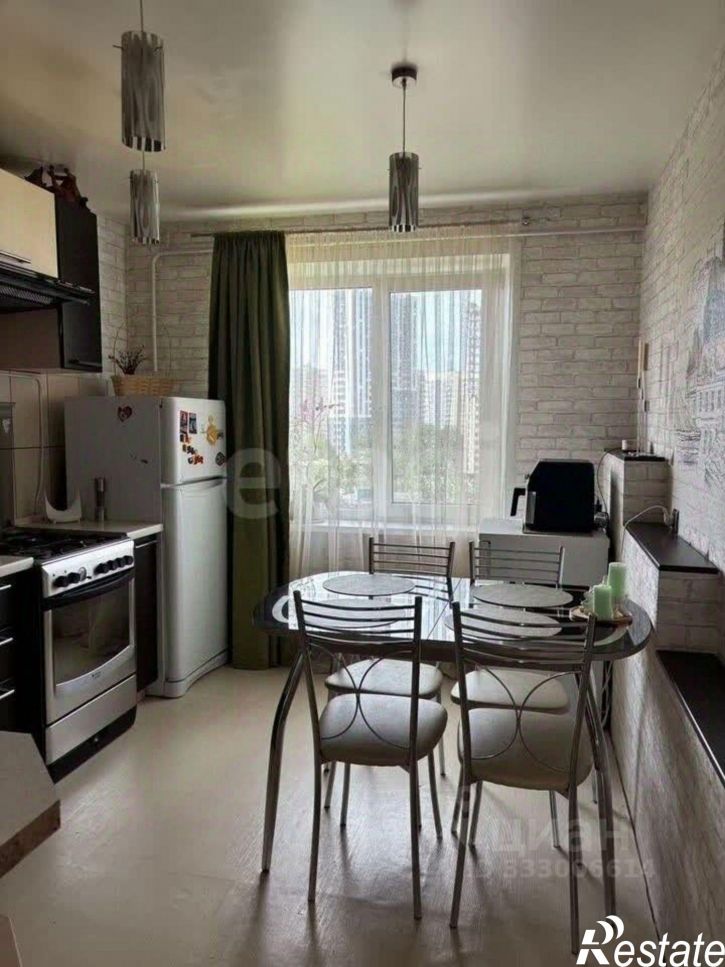 3-комн квартира ул Танцорова, 35,  д. 35