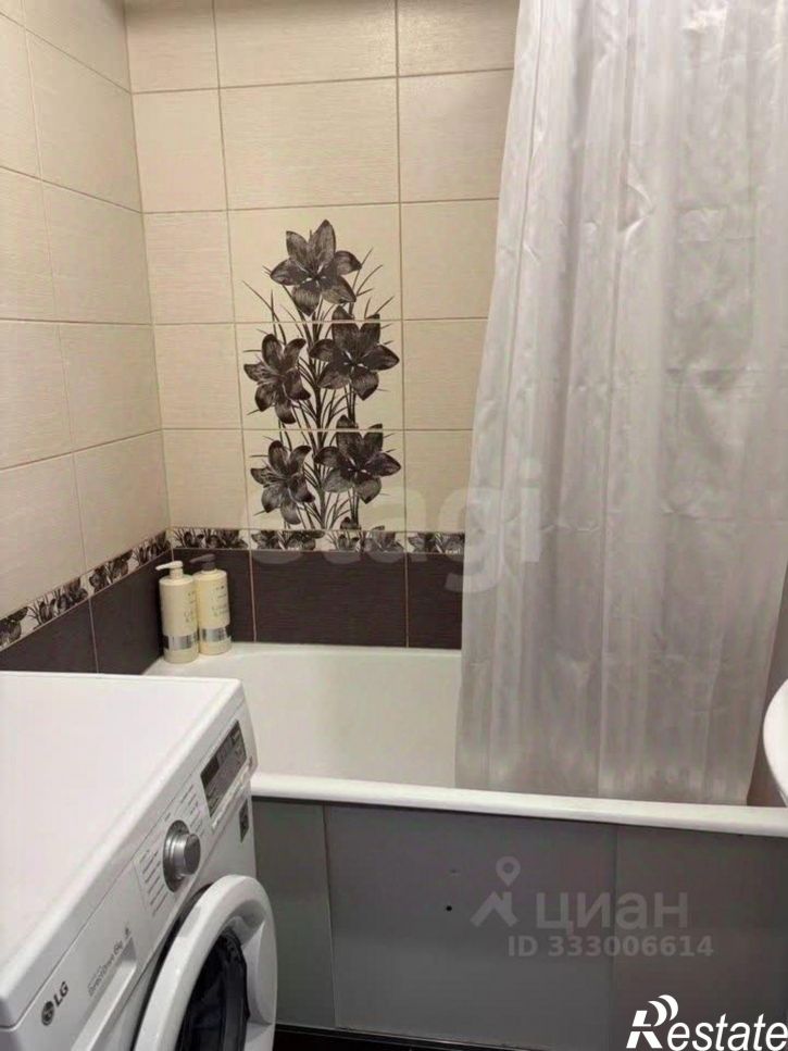 3-комн квартира ул Танцорова, 35,  д. 35