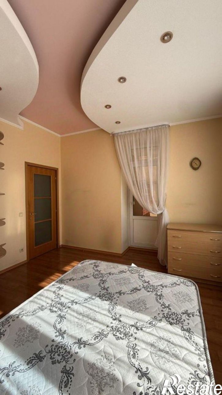 3-комн квартира ул Осинская, 6,  д. 6