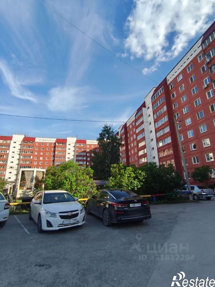 3-комн квартира ул 5-я Каховская, 8,  д. 8