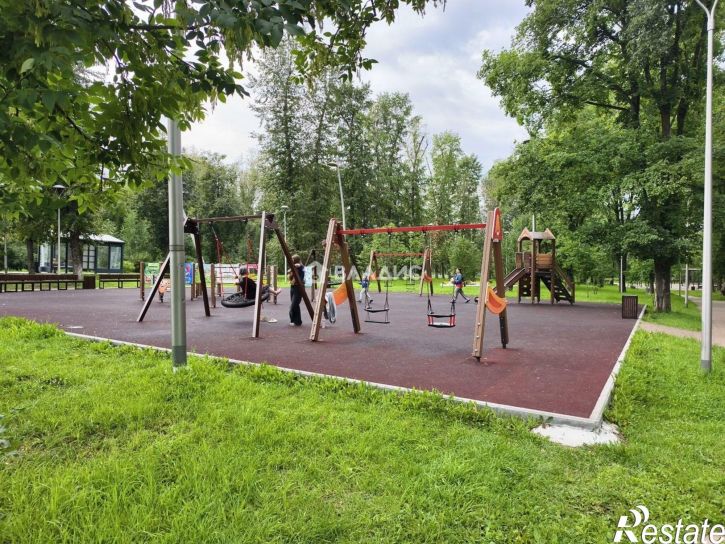 1-комн квартира ул Белозерская, 8,  д. 8