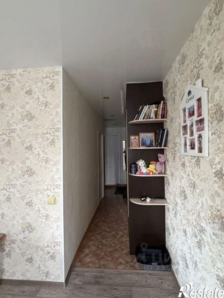3-комн квартира ул Запорожская, 11,  д. 11