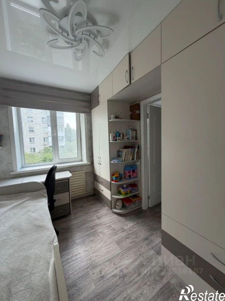 3-комн квартира ул Запорожская, 11,  д. 11