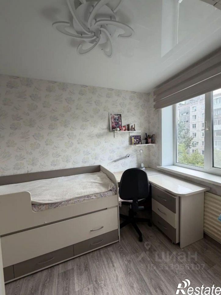 3-комн квартира ул Запорожская, 11,  д. 11