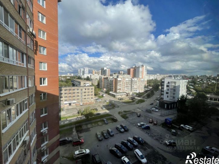 3-комн квартира ул Милиционера Власова, 4,  д. 4