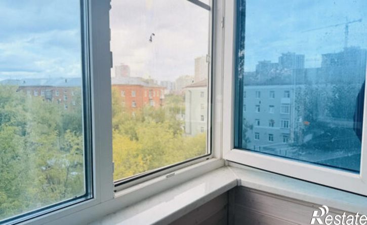 3-комн квартира ул Соловьева, 3,  д. 3