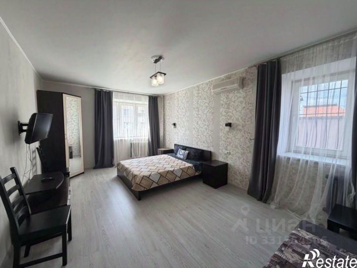 4-комн квартира ул Металлистов, 8,  д. 8