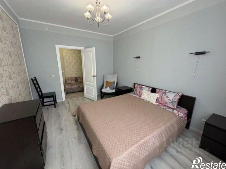 4-комн квартира ул Металлистов, 8,  д. 8
