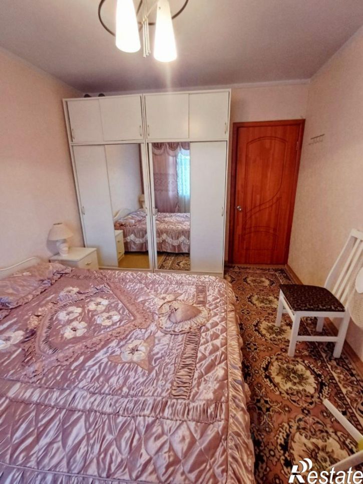3-комн квартира ул Яблочкова, 33,  д. 33