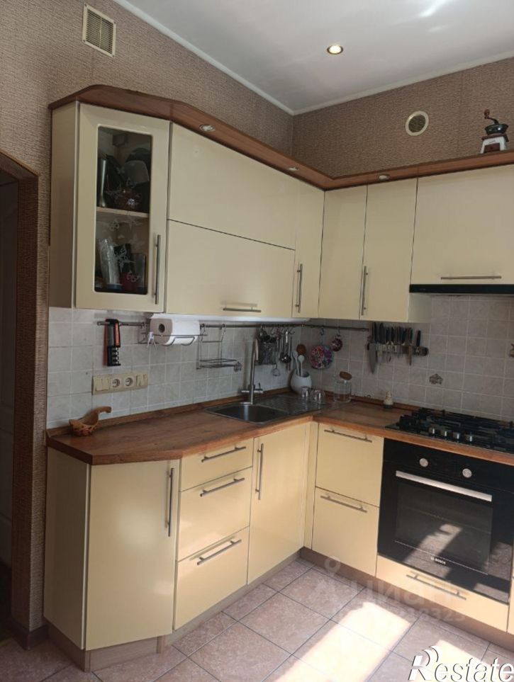 3-комн квартира ул Закамская, 31,  д. 31