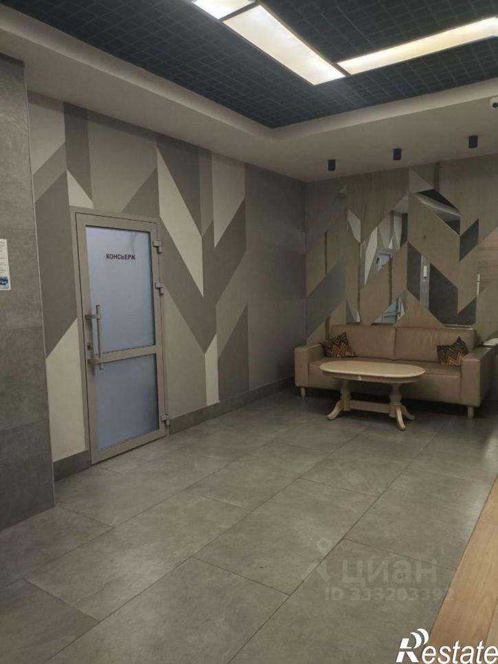 4-комн квартира ул Локомотивная, 1а,  д. 1а