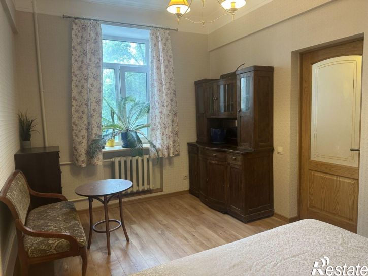2-комн квартира ул Лебедева, 37,  д. 37