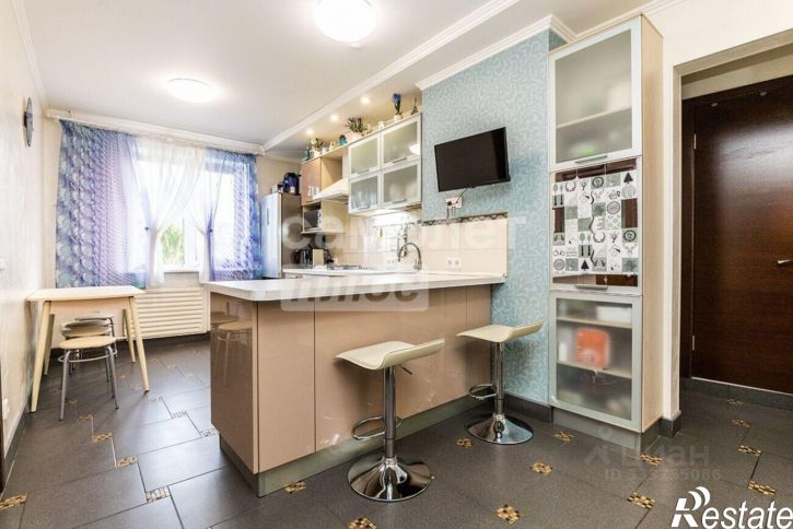 3-комн квартира ул Милиционера Власова, 17,  д. 17