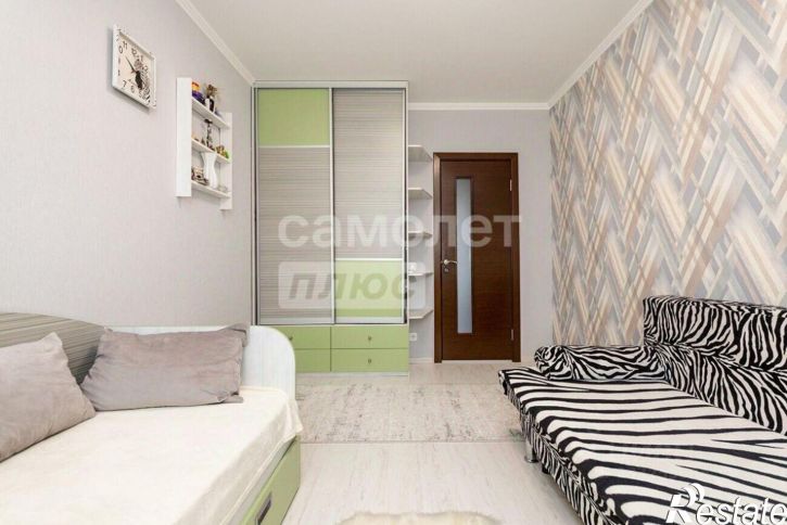 3-комн квартира ул Милиционера Власова, 17,  д. 17