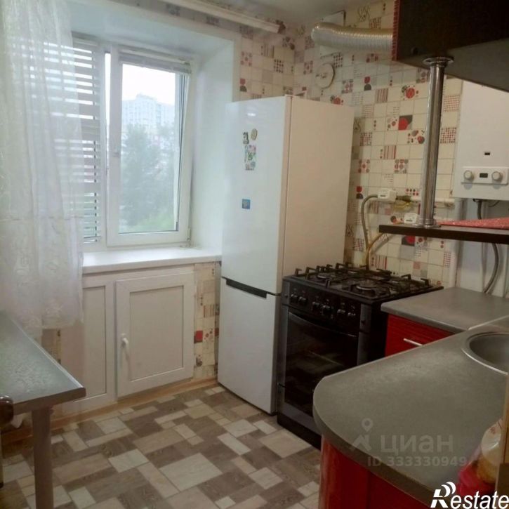 2-комн квартира ул Адмирала Ушакова, 30,  д. 30
