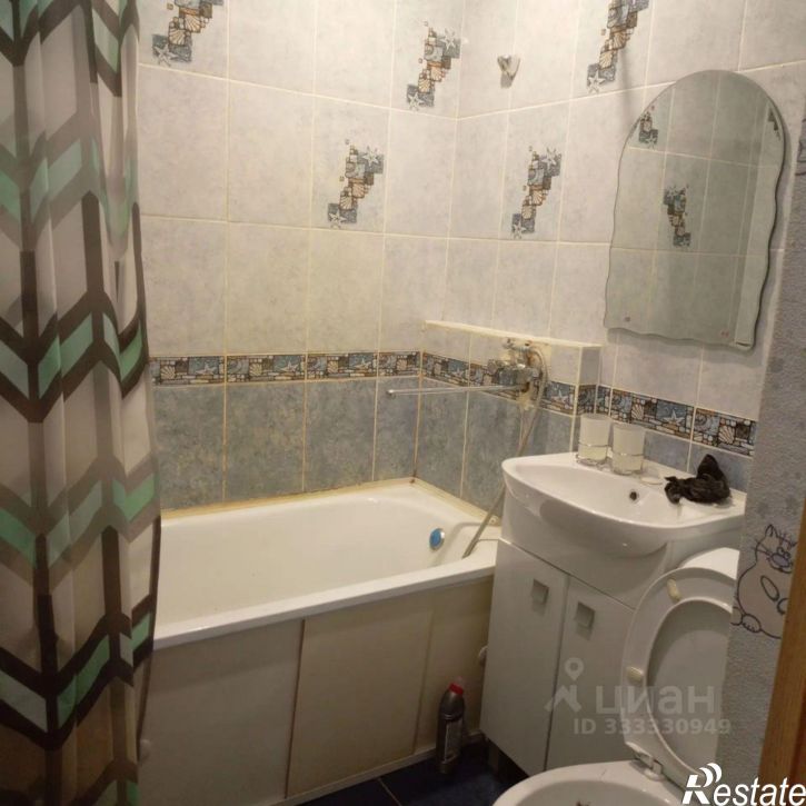 2-комн квартира ул Адмирала Ушакова, 30,  д. 30
