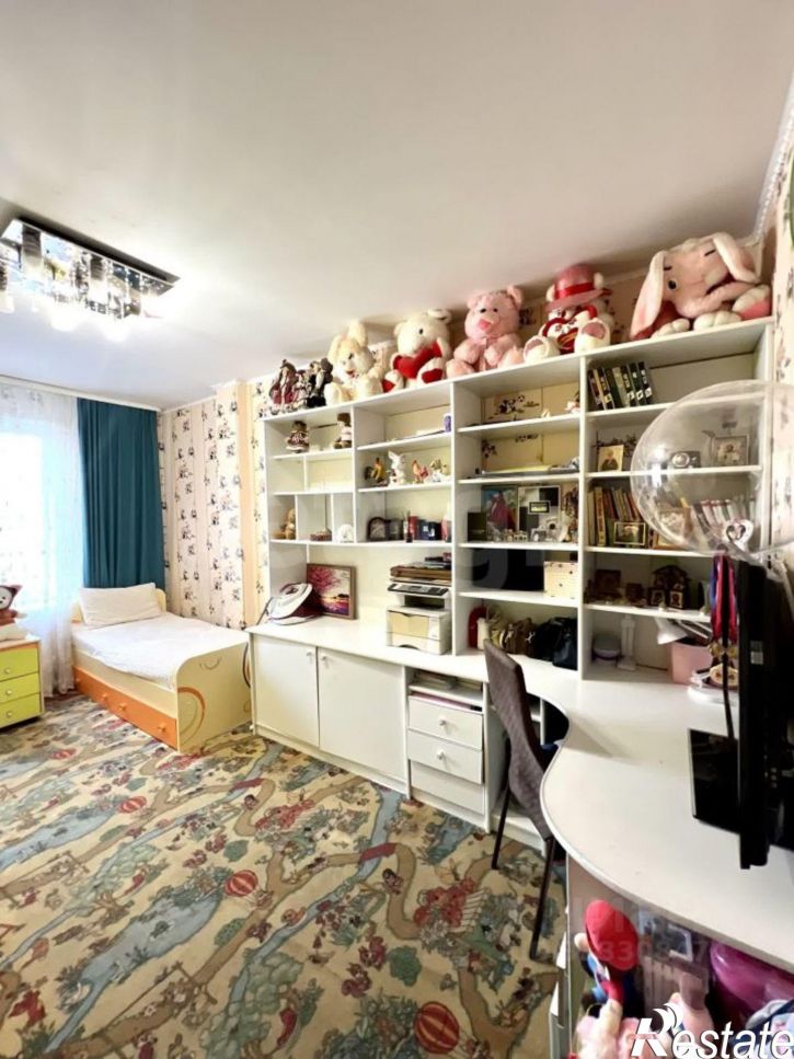 3-комн квартира ул Желябова, 16,  д. 16