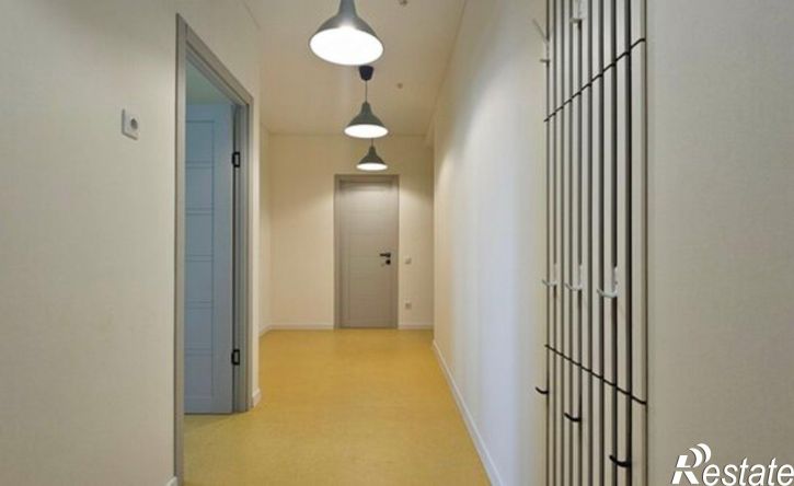 2-комн квартира улица Борцов Революции, 1Ак5