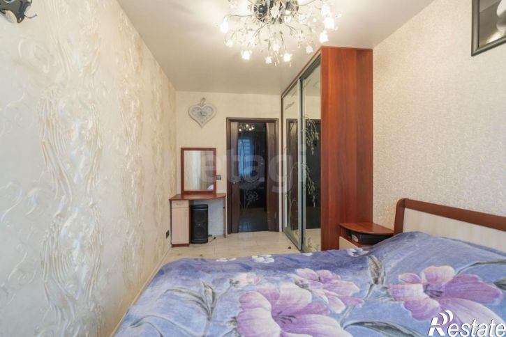 4-комн квартира ул Космонавта Леонова, 51,  д. 51