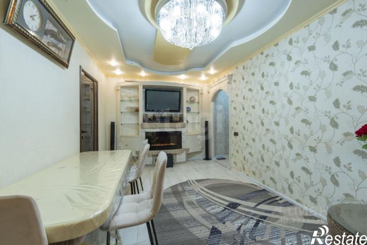 4-комн квартира ул Космонавта Леонова, 51,  д. 51