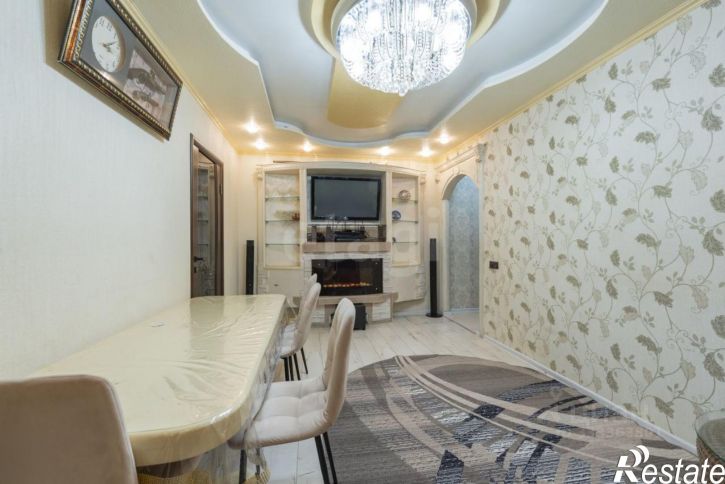 4-комн квартира ул Космонавта Леонова, 51,  д. 51