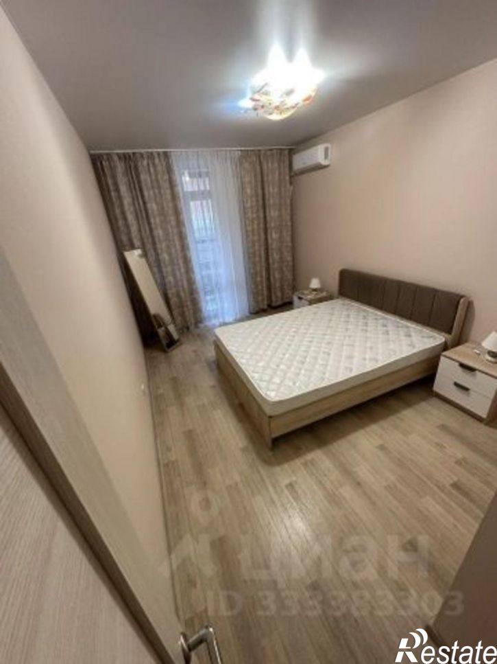 3-комн квартира ул Елькина, 16,  д. 16