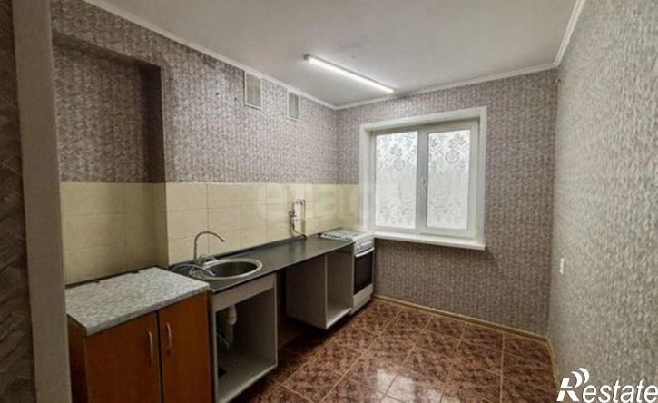 4-комн квартира ул Плеханова, 73,  д. 73