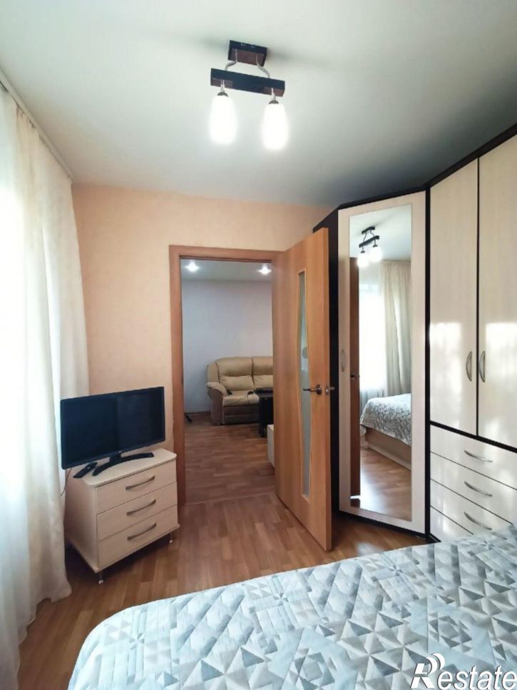 4-комн квартира ул Емельяна Ярославского, 30,  д. 30