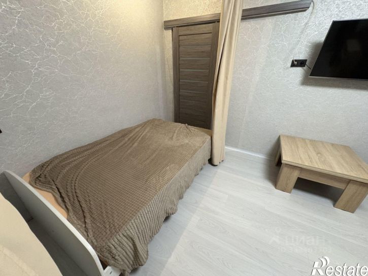 2-комн квартира ул Стахановская, 40,  д. 40