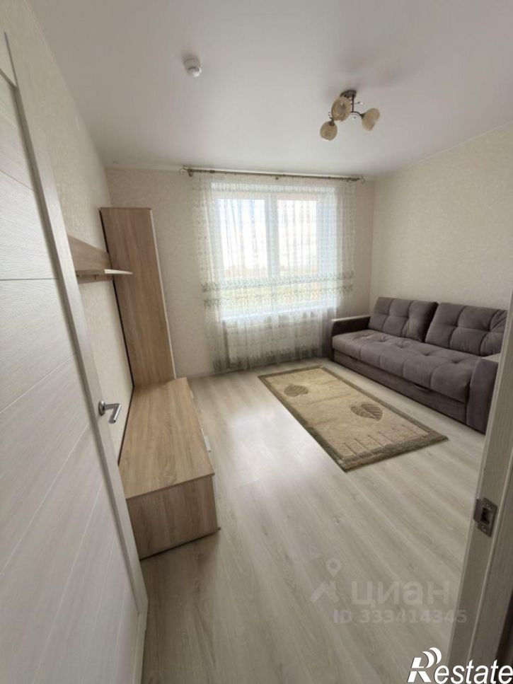 1-комн квартира ул Космонавта Леонова, 45,  д. 45