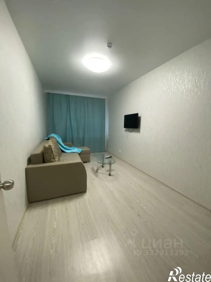 1-комн квартира ул Барамзиной, 32,  д. 32