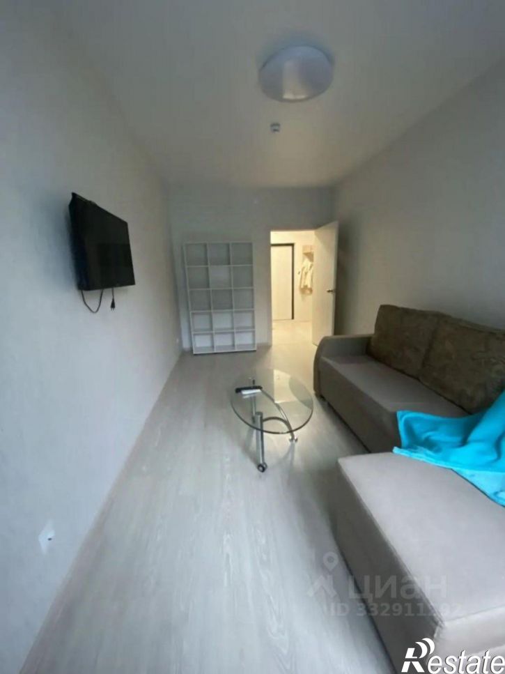 1-комн квартира ул Барамзиной, 32,  д. 32