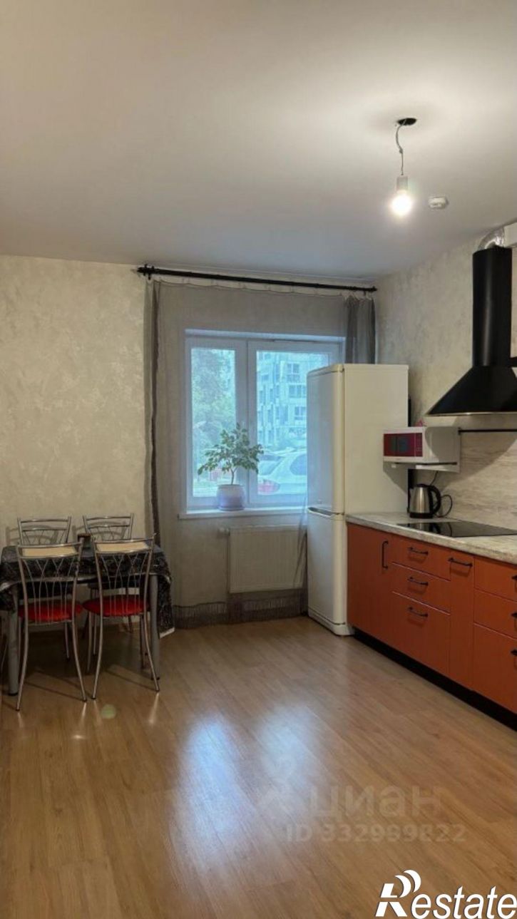 2-комн квартира ул Революции, 48а,  д. 48а