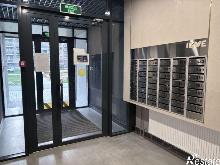 3-комн квартира ул Барамзиной, 32,  д. 32