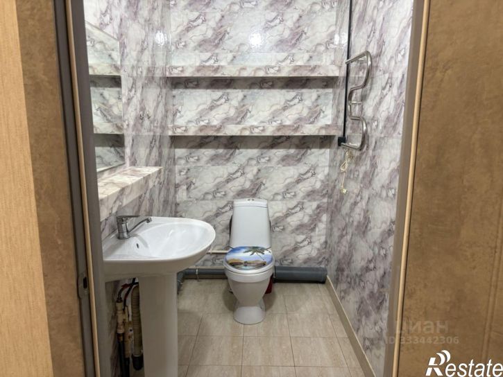 3-комн квартира ул Барамзиной, 32,  д. 32