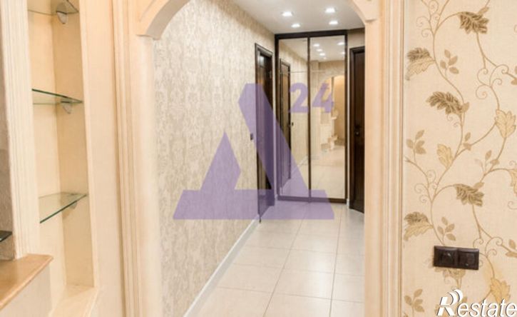 4-комн квартира ул Космонавта Леонова, 51,  д. 51