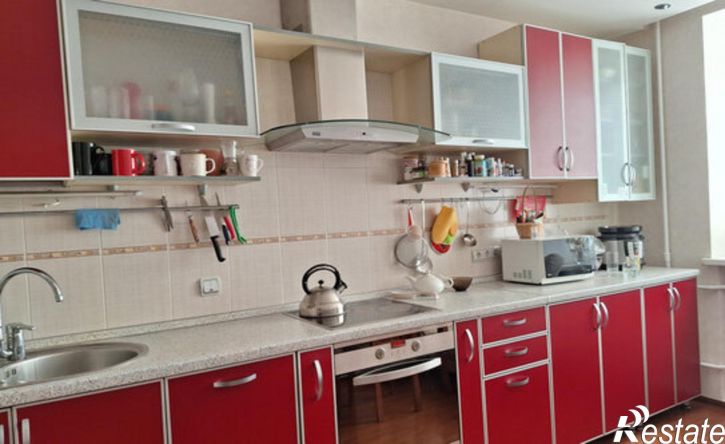 3-комн квартира ул Снайперов, 1,  д. 1