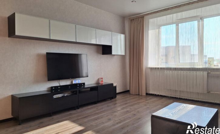 3-комн квартира ул Снайперов, 1,  д. 1