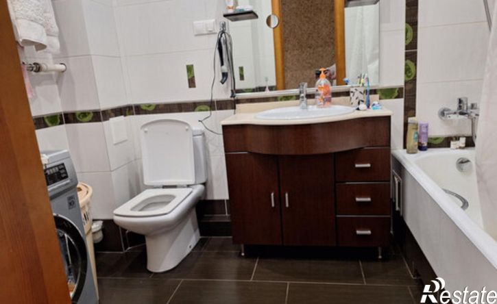 3-комн квартира ул Снайперов, 1,  д. 1