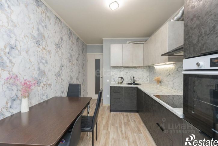 3-комн квартира ул Адмирала Ушакова, 106,  д. 106