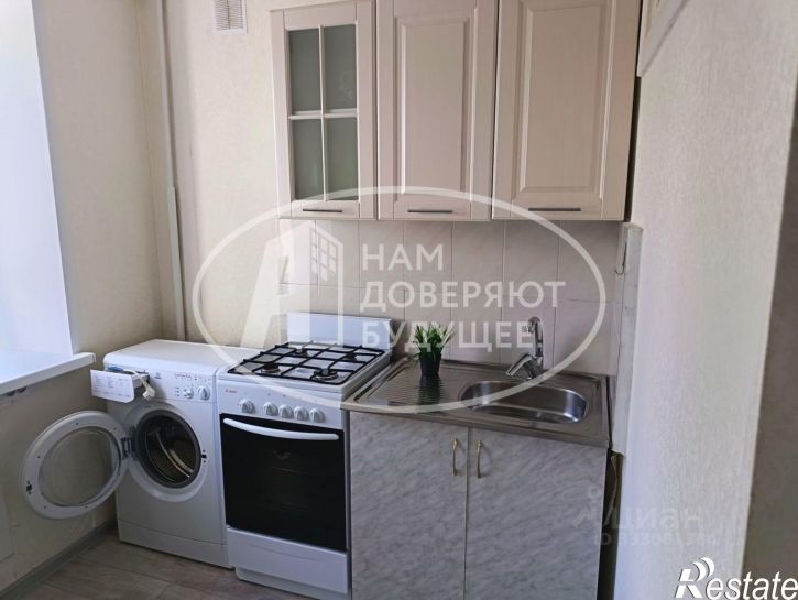 1-комн квартира б-р Гагарина, 105,  д. 105