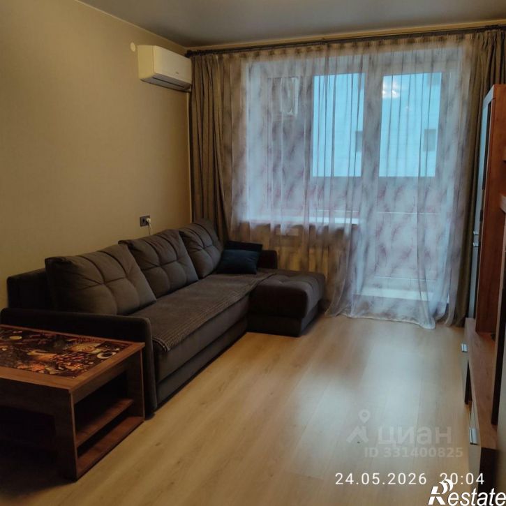 2-комн квартира улица Анри Барбюса, 43 к1,  д. 43 к1
