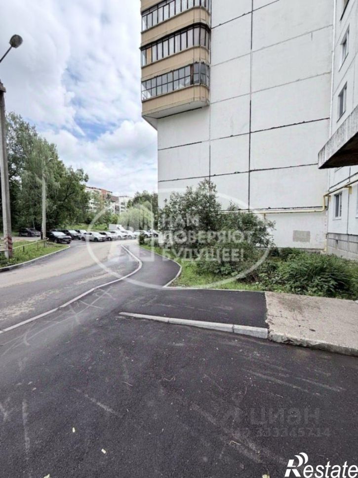 2-комн квартира улица Кочегаров, 71,  д. 71