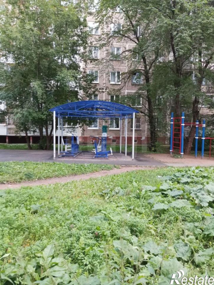 3-комн квартира улица Мильчакова, 23,  д. 23