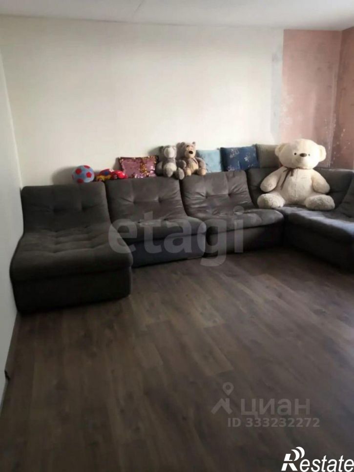 3-комн квартира улица Юрша, 1,  д. 1