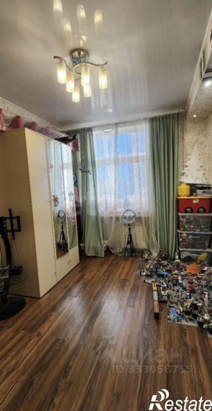 4-комн квартира улица 25 Октября, 17,  д. 17
