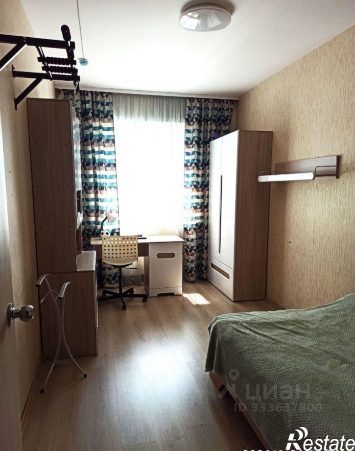 3-комн квартира улица Революции, 52Б,  д. 52Б