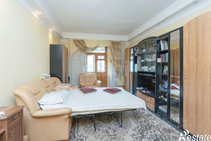 3-комн квартира улица Космонавта Леонова, 23,  д. 23