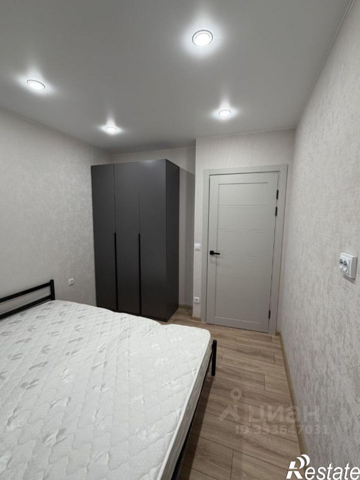 2-комн квартира улица Сергея Есенина, 9А к2,  д. 9А к2